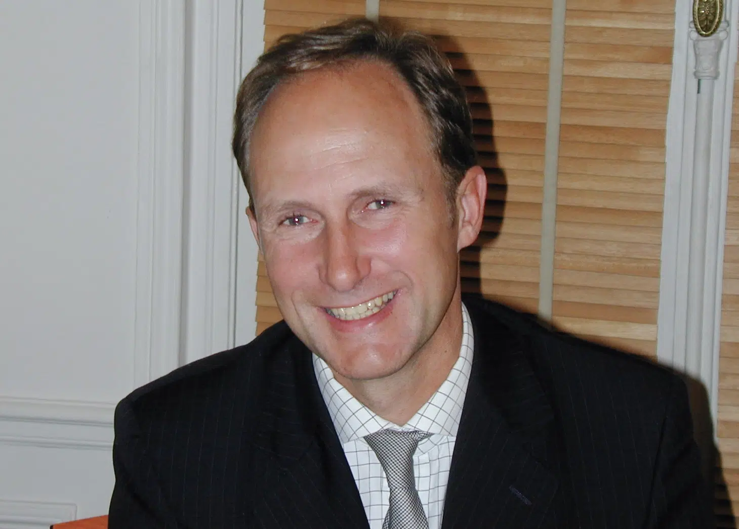 Dr Runge, chirurgien et médecin esthétique à Paris 7 et Beauvais (Oise)